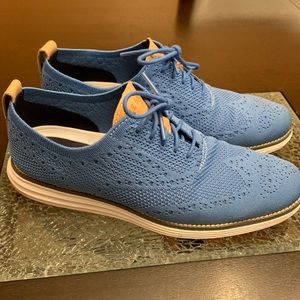 OLE HAAN
ORIGINAL GRAND STITCHLITE WINGTIP OXFORD